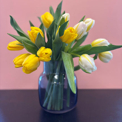 Tulip Traditional Bouquet