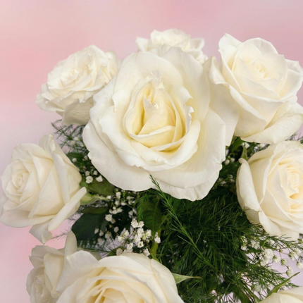 Classic White Roses Bouquet x12 (vase not included)